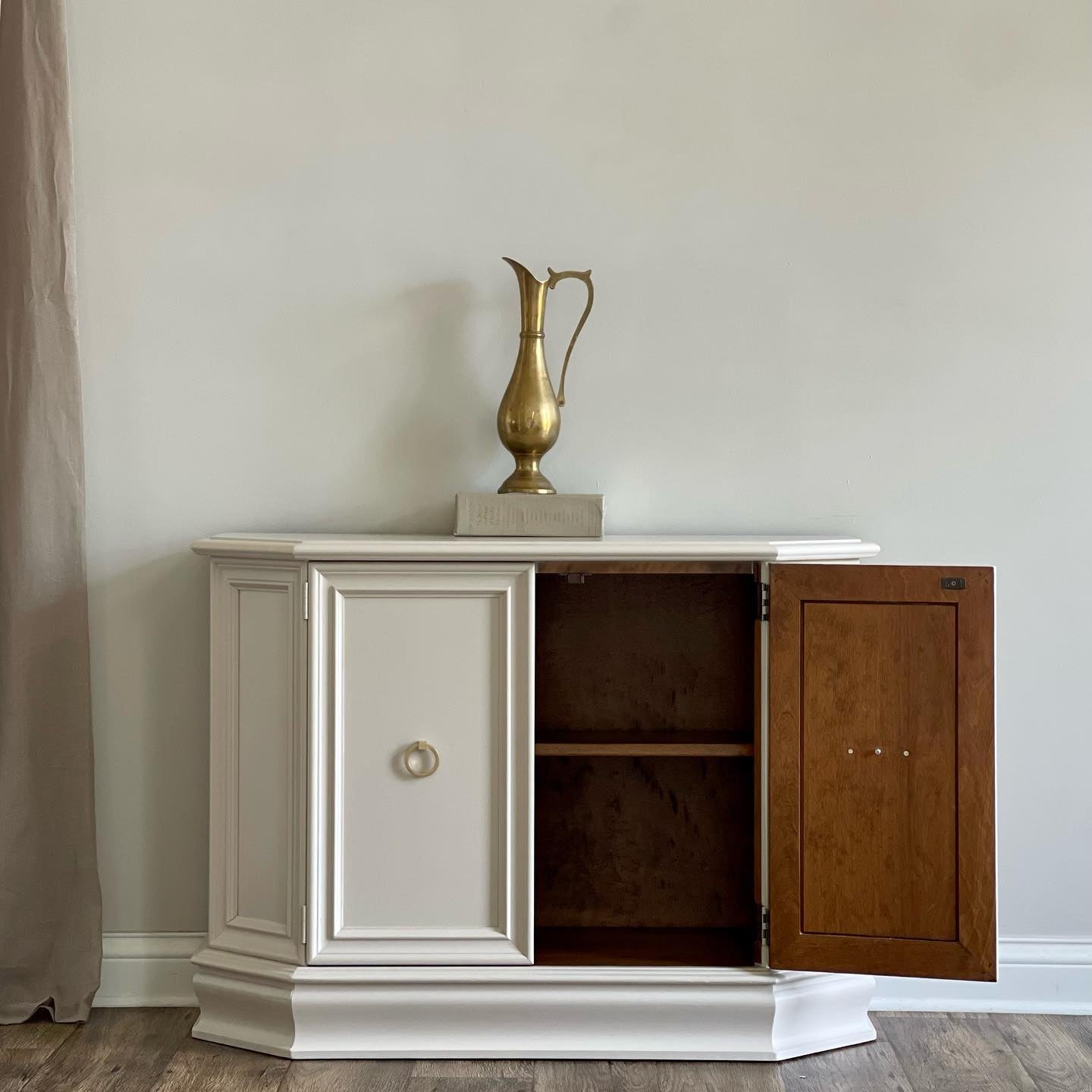 Petite Credenza